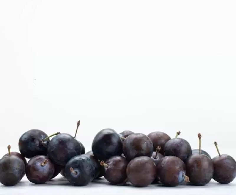 Jamun Side Effects: Do not eat these three things by mistake along with eating berries, health will be harmed
