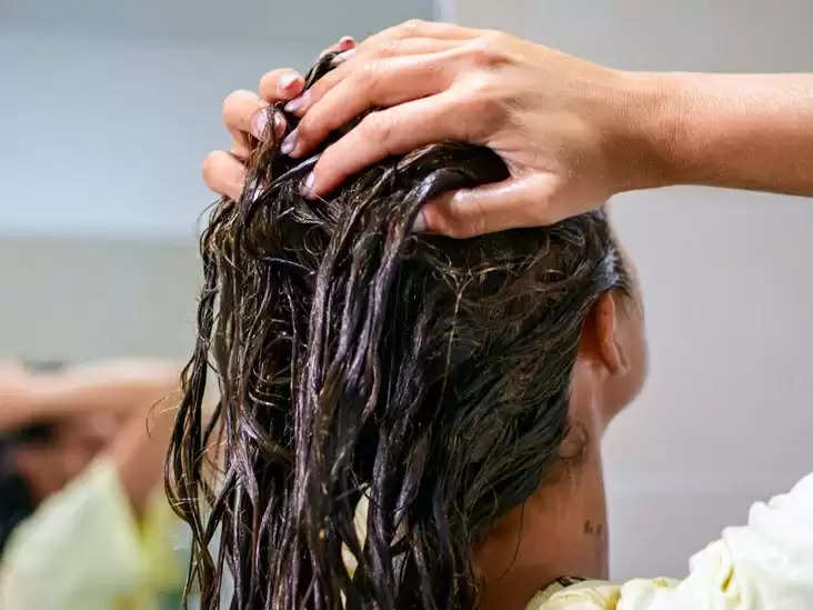 Hair Spa: Do hair spa with milk and saffron at home, hair will become  beautiful and shiny..