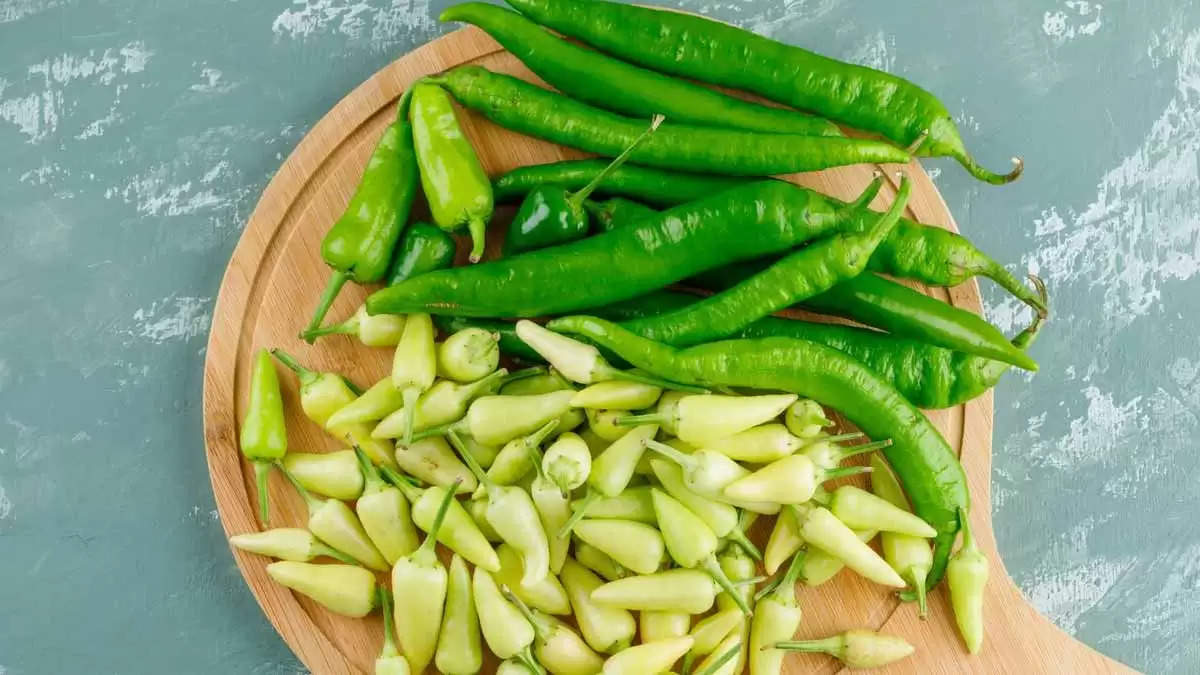 Green Chilli Health Benefits or Harms: Know the reason behind it