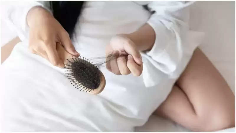 Postpartum Hair Loss: Hair is falling fast after delivery, then follow  these tips...