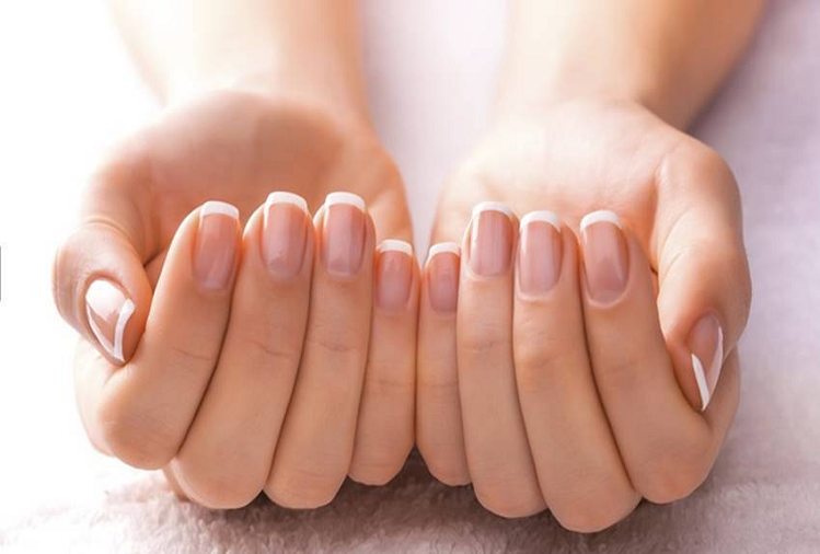 Surprising benefits of rubbing nails, if you do 10 minutes daily then you  will see changes!