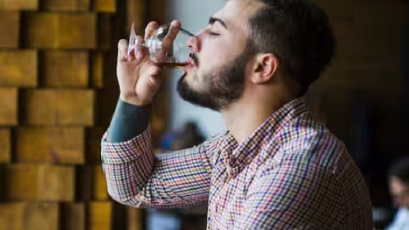 Why does drinking alcohol on an empty stomach make you more intoxicated